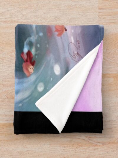 Alternative view of Retro Exclusive Graphic Design Ponyo Throw Blanket